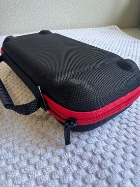 Nintendo Switch 1 Hard Case in excellent condition